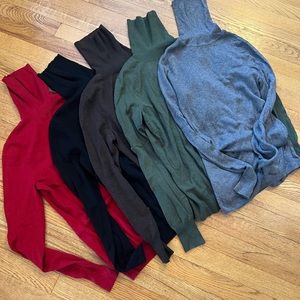 Bundle of 5 Banana Republic Turtleneck Size S.  Excellent condition.